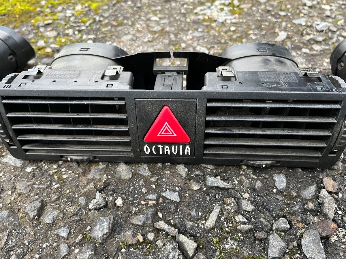 Ofuky topení, mřížky, ventilace Octavia - 2
