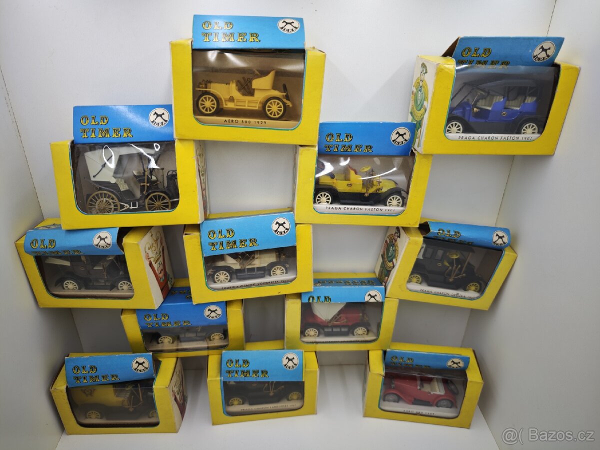 Staré retro hračky,autíčka igra oldtimer - 2