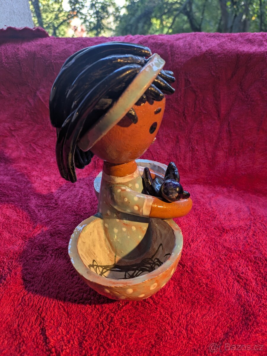 Keramická panenka - 2