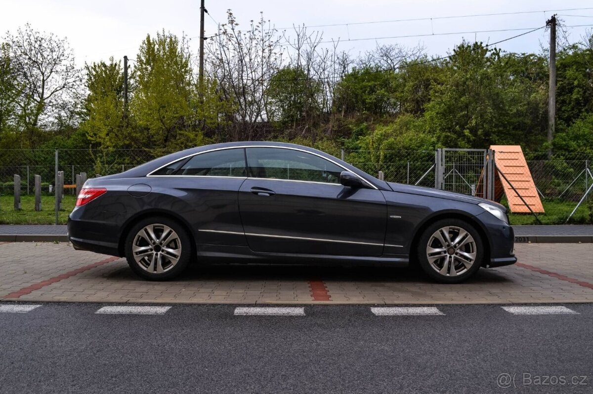 Mercedes Benz E 350 CGI coupe - 2