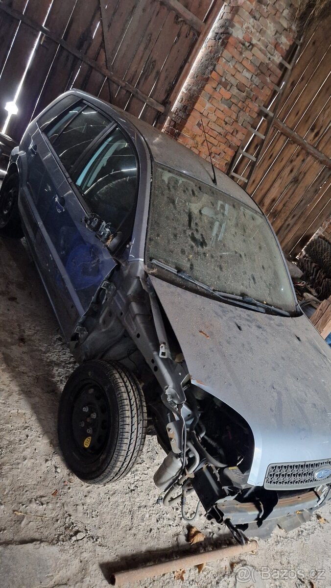 Ford Fusion 1.4 benzín 2007 - 2