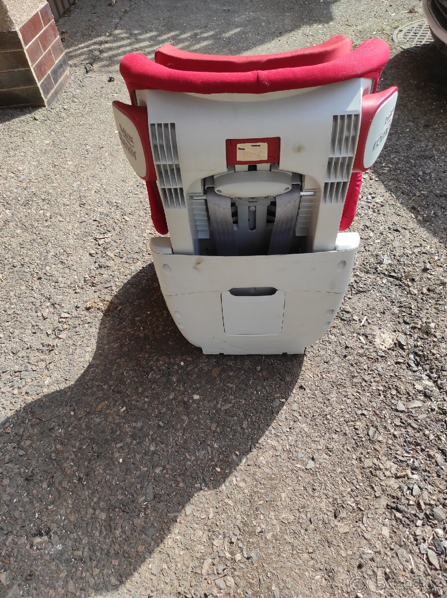 Dětská autosedačka - 2