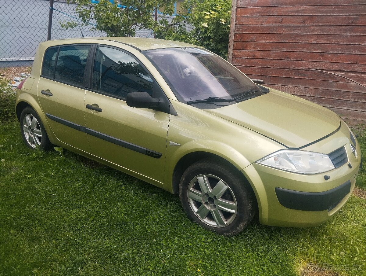 Renault Megane bez t,p. - 2