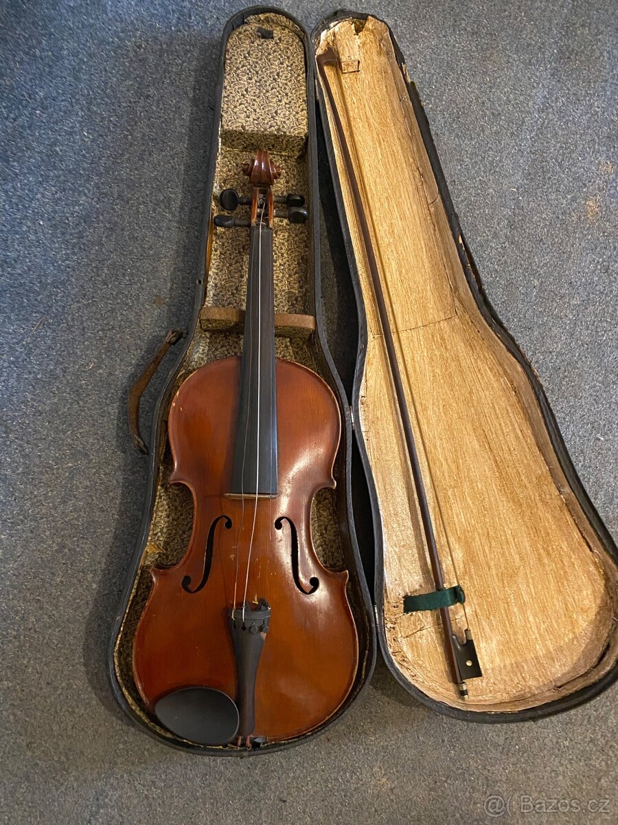 Prodám housle - 2
