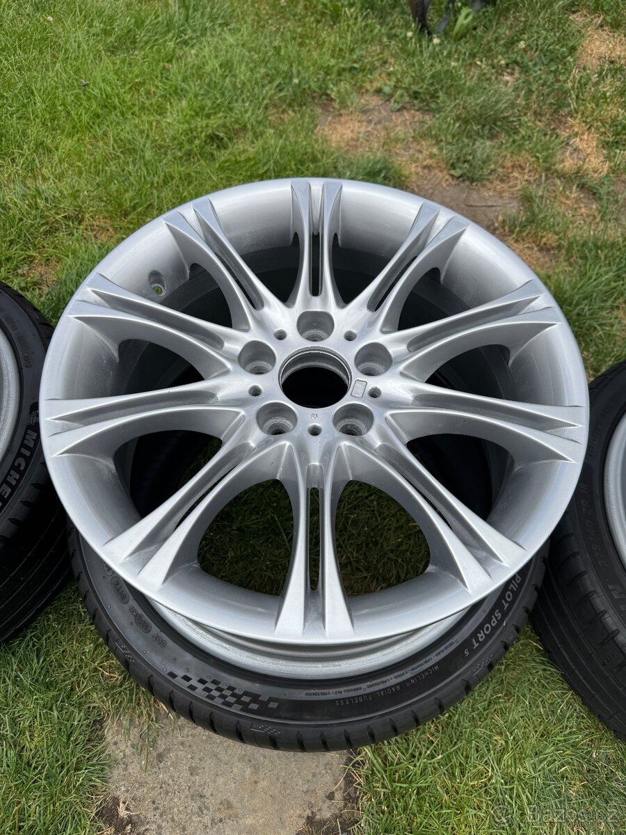 Alu kola R18 5x120 - 2