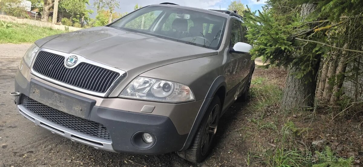 Škoda Octavia 2 Scout - 2