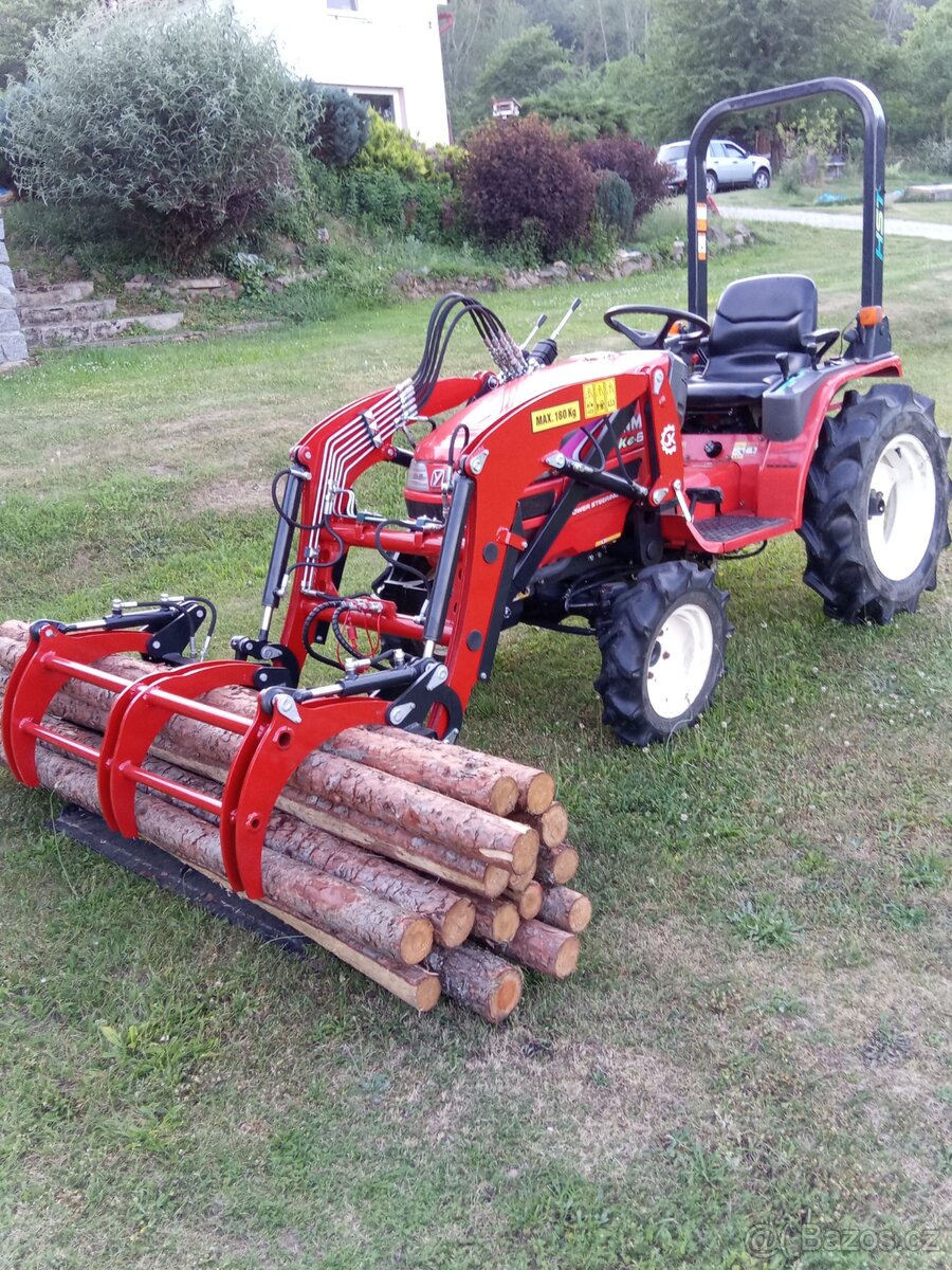 Malotraktor čelní nakladač - 2
