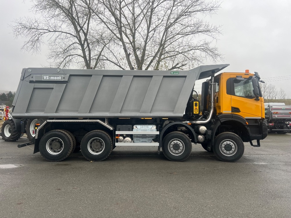 IVECO AD410T46W 8x8 jednostranný sklápěč S1H - 2