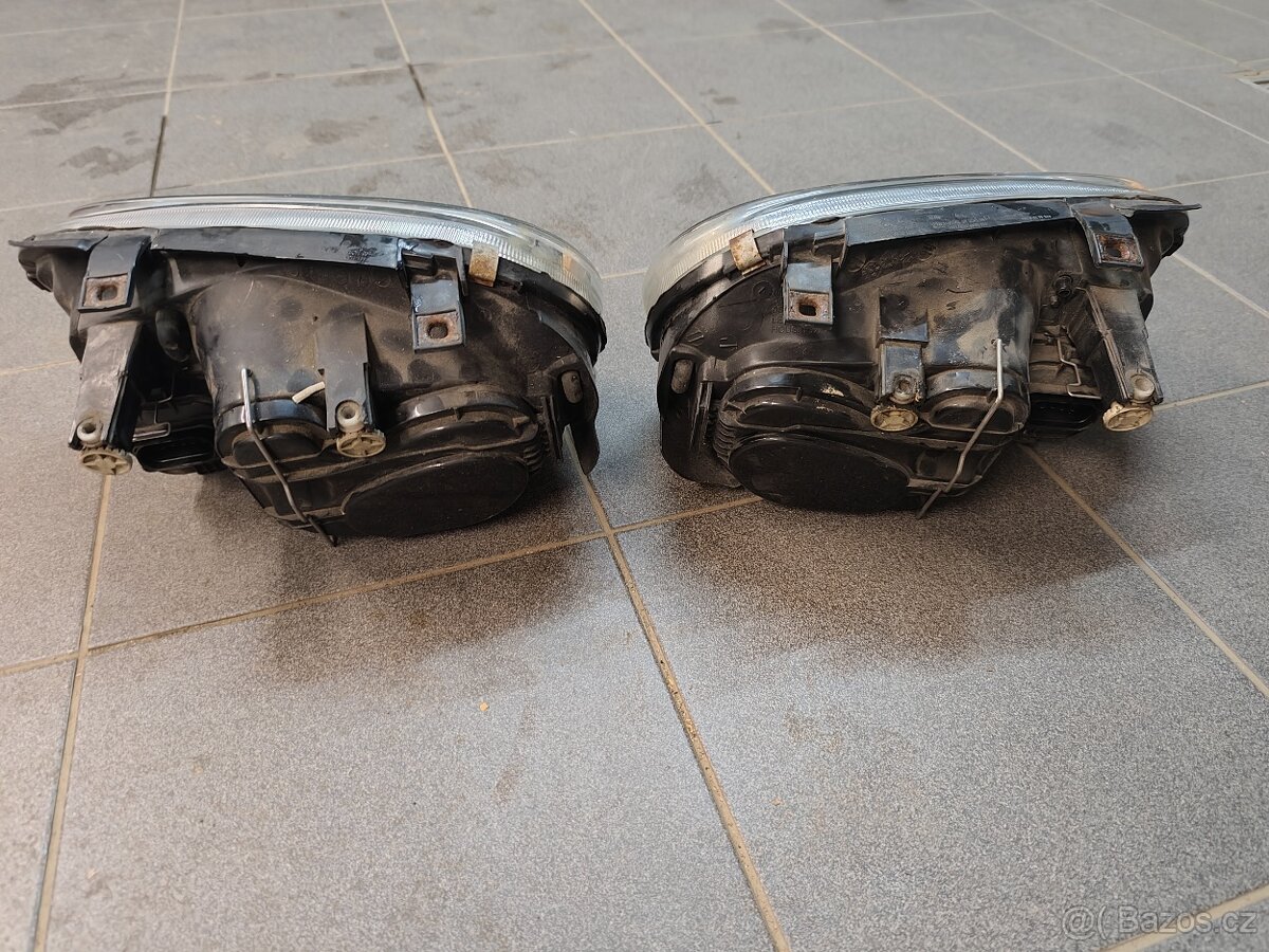 Světla Golf IV. pěkný stav - 2