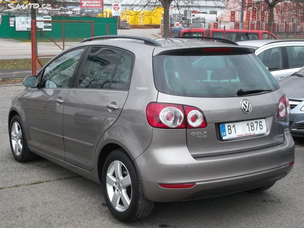 Volkswagen Golf Plus 1,4 16V vyhř.sed,aut.kl,parksenzory,TOP - 2