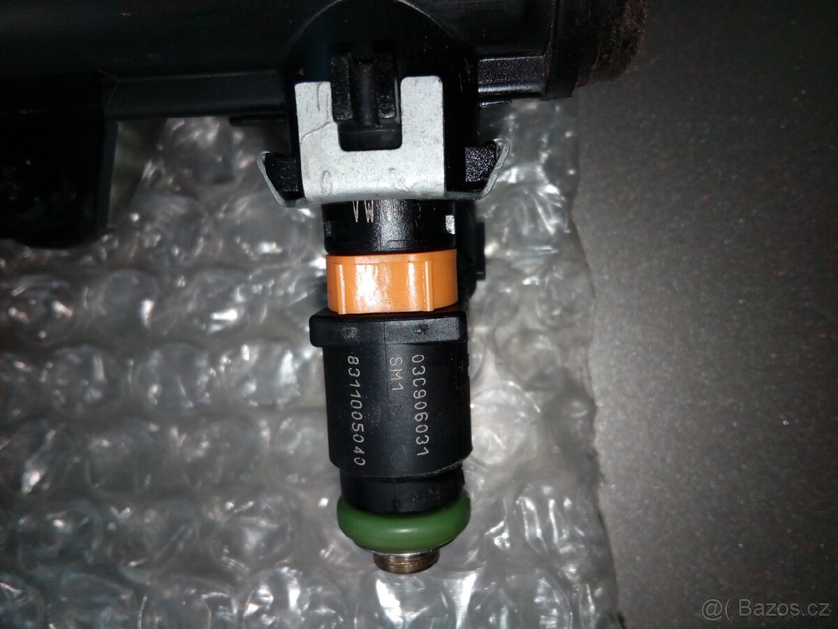 Škoda roomster 1,6i - 2