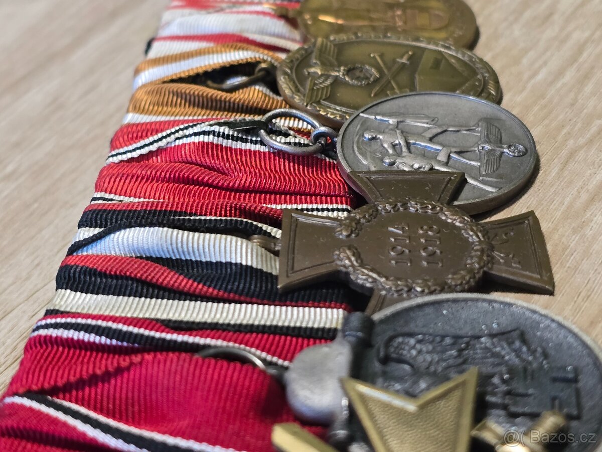 Exkluzivní medailová lišta Třetí říše - 9 míst - 2