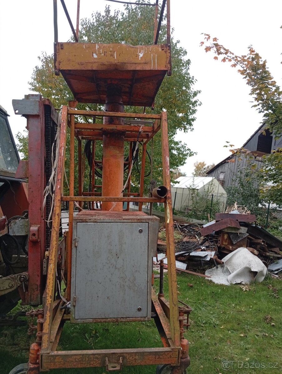 Pracovní plošina - 2