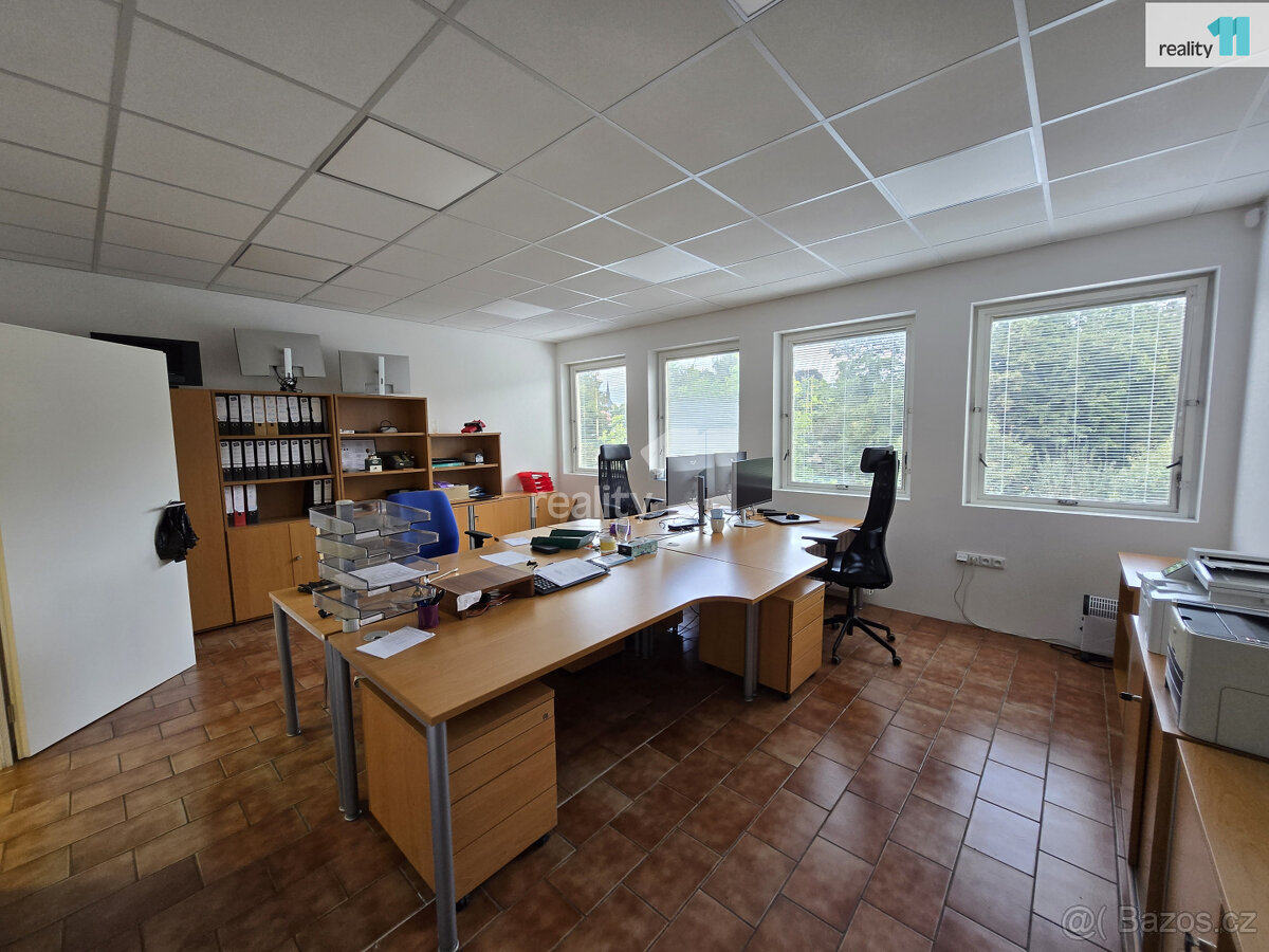 Pronájem kanceláře 27 m2 - 2