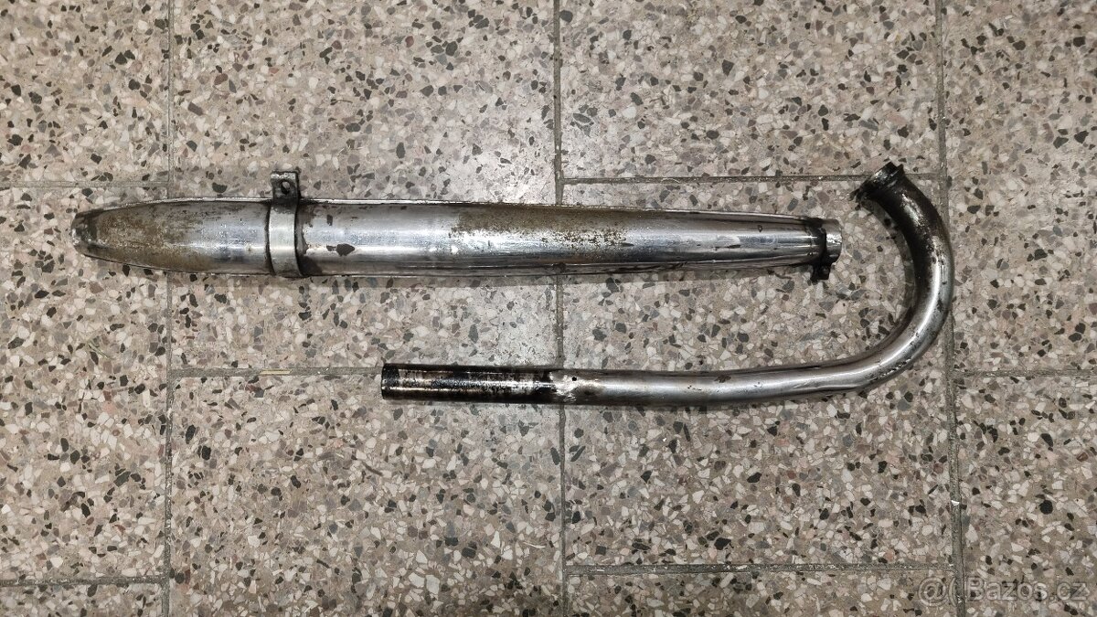 Stadion S11 - Výfuk - 2