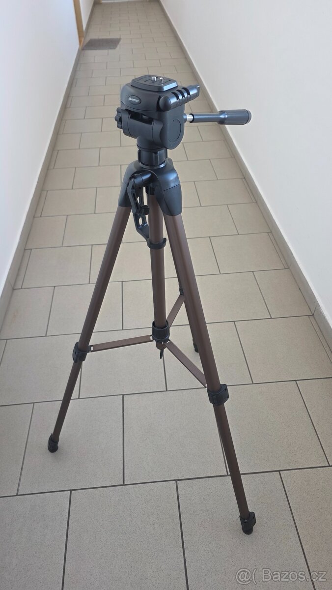 Nový stativ Hama Star 63 - 2