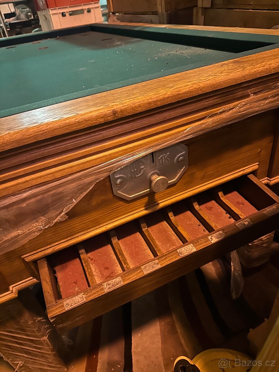 Starožitný děrovaný kulečník - 2