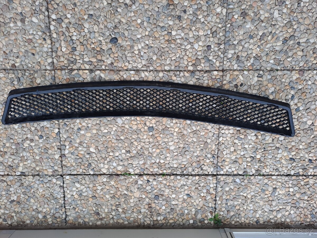 Mřížka + krytka pro AMG nárazník Mercedes-Benz ML - 2