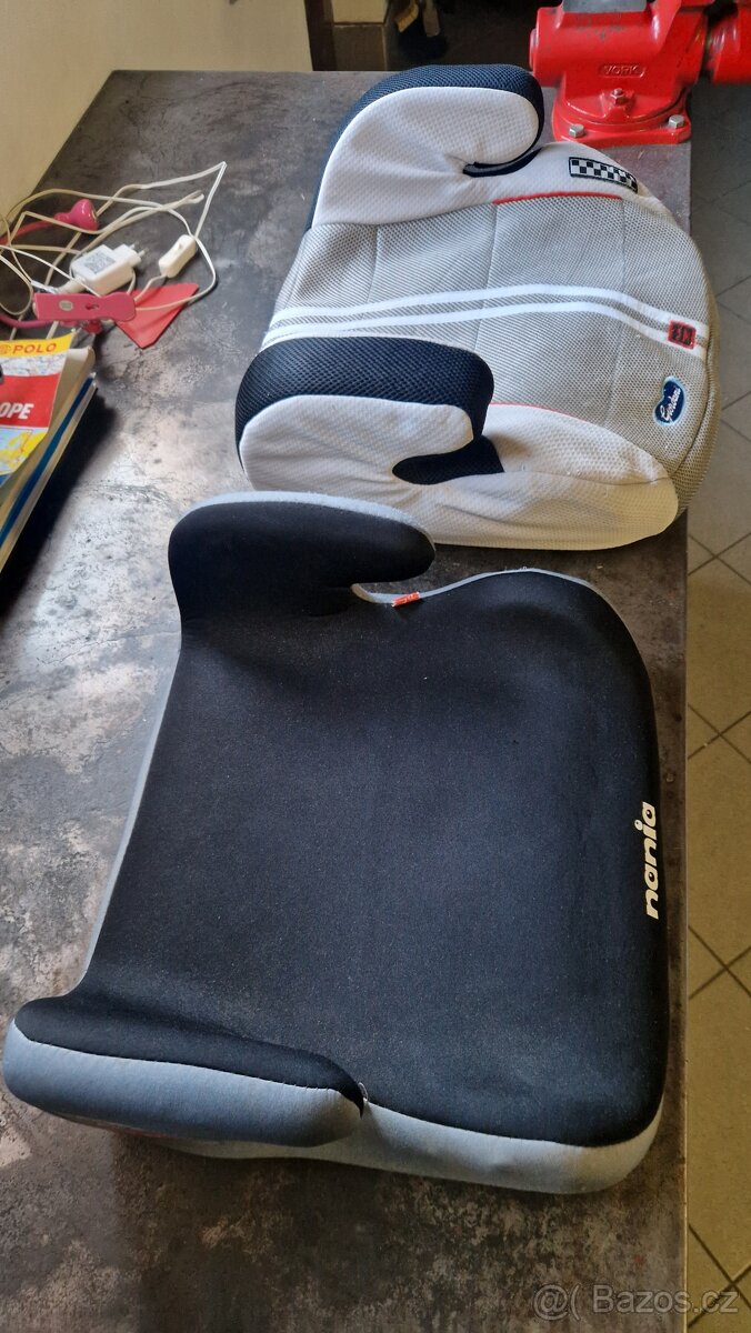 Podsedak do auta - 2