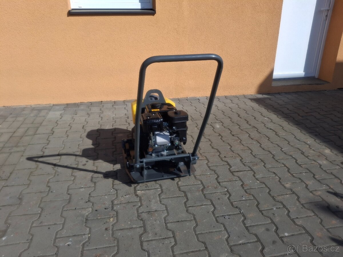 Prodám vibrační desku Wacker Neuson BPS1550Gw - 2