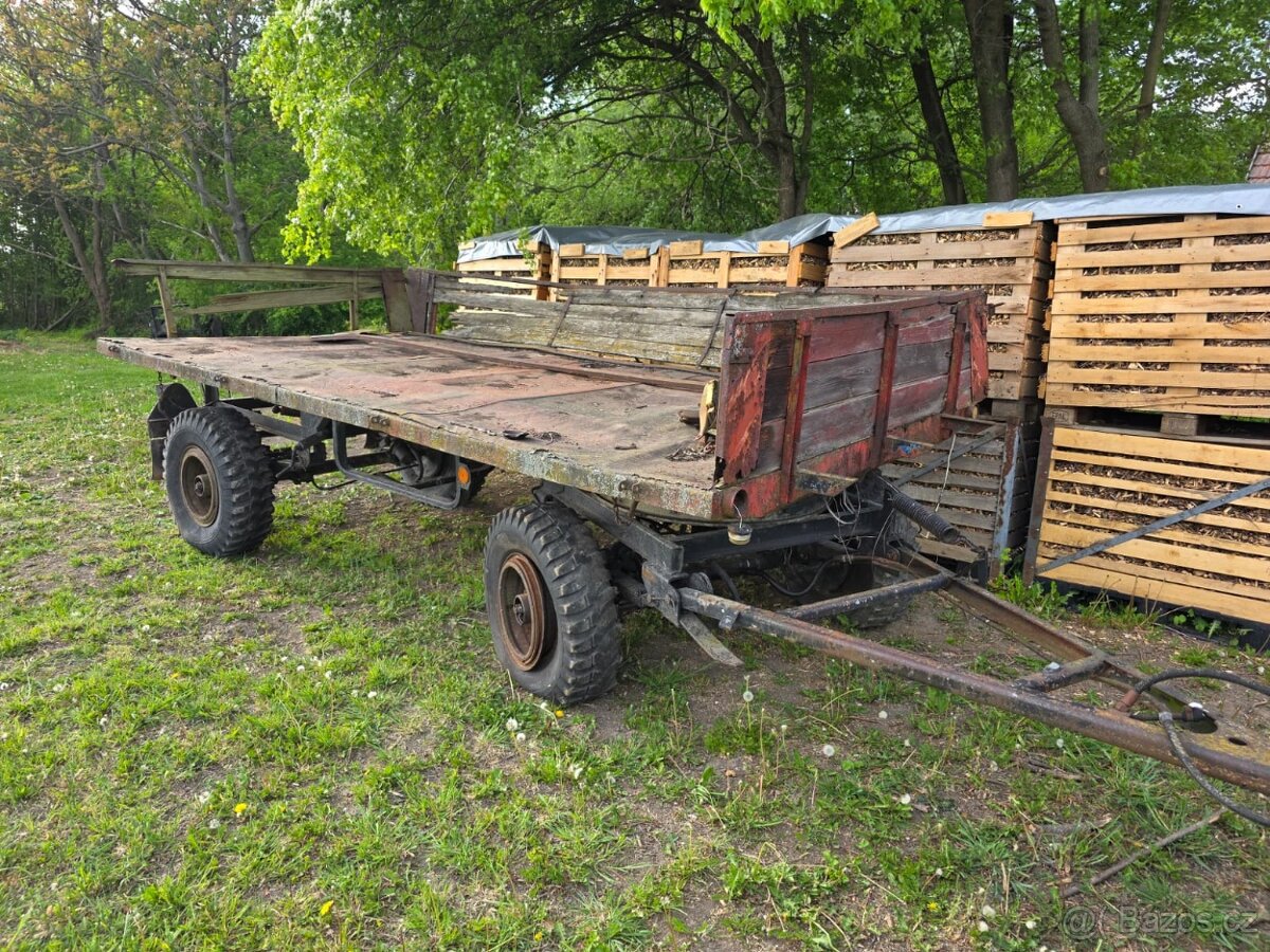 Traktorovy přívěs 7t - 2