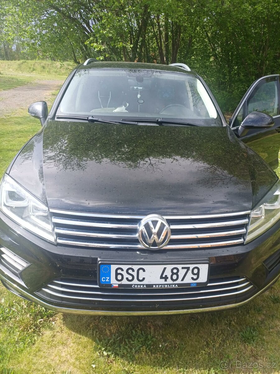 Volkswagen Touareg 3,0tdi - 2