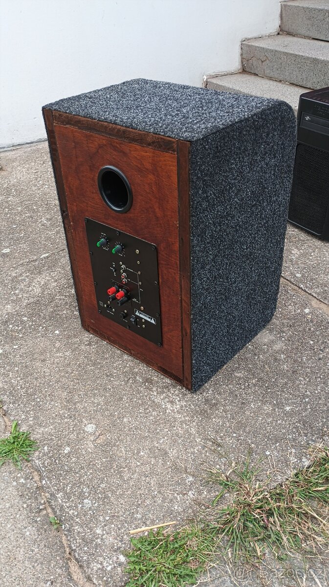 Subwoofer Dexon W80 + zesilovač a low-pass crossover - 2