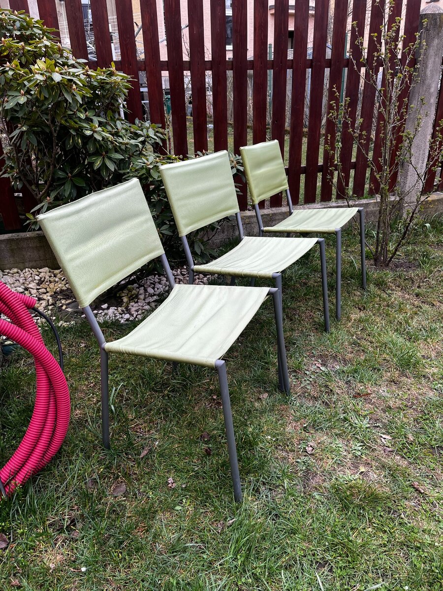 3 zelené zahradní židle - 2