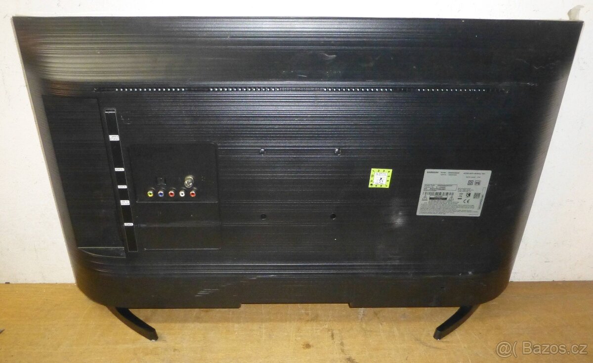LED televize 80cm SAMSUNG 32 palců, DVB-T2 - 2