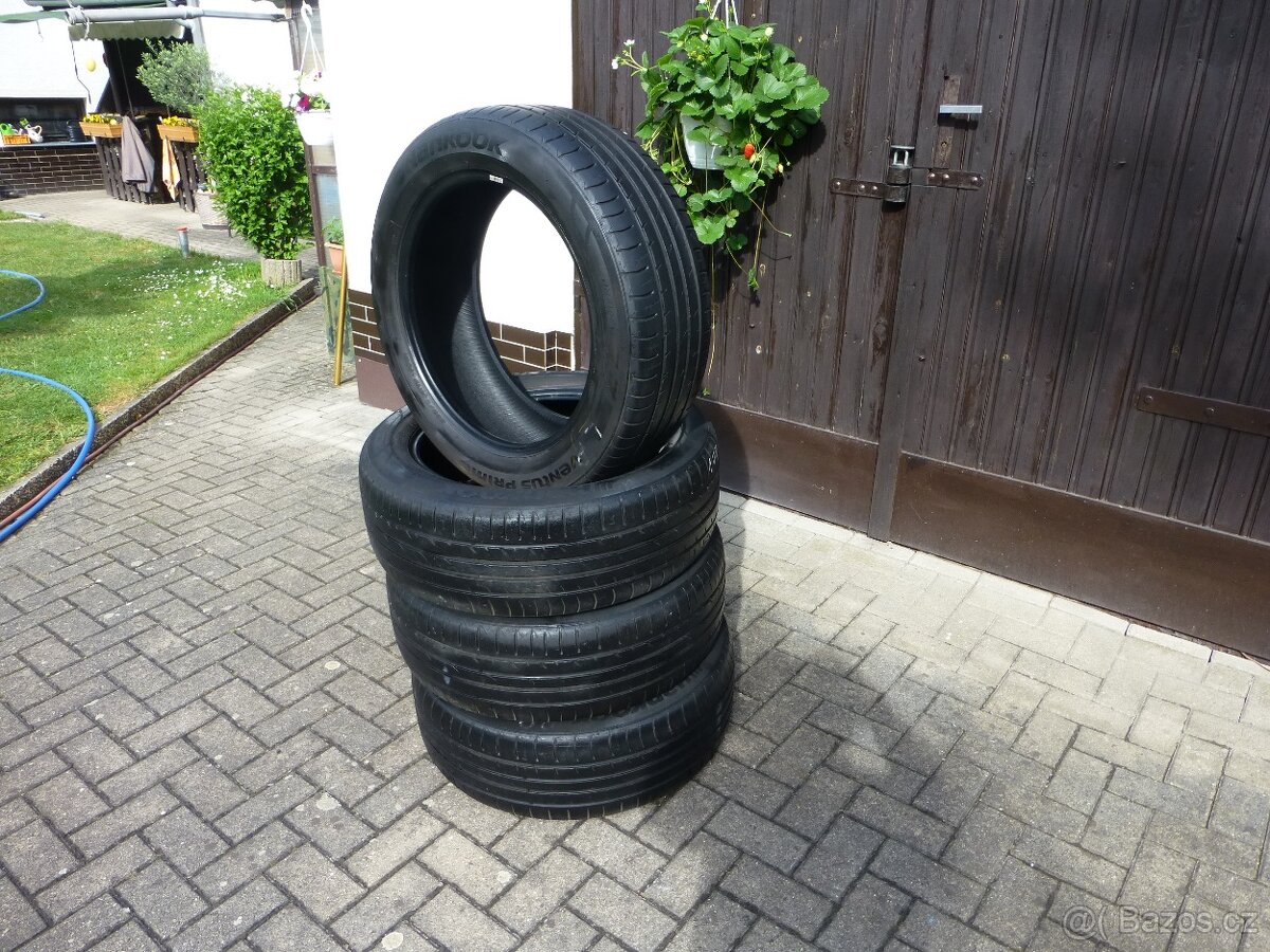 Pneu Hankook 235x55 R19 - 2