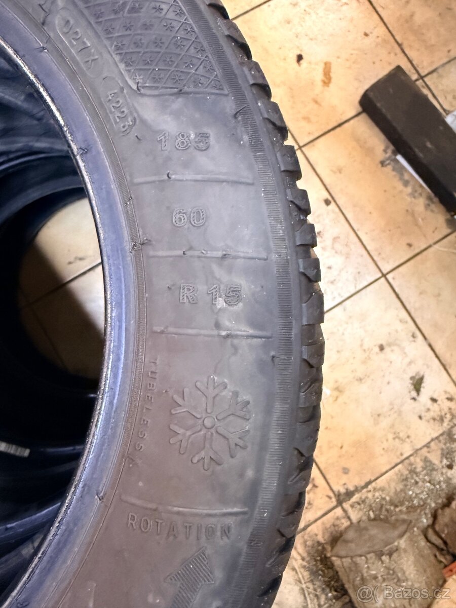Pneu 185 60 r15 - 2