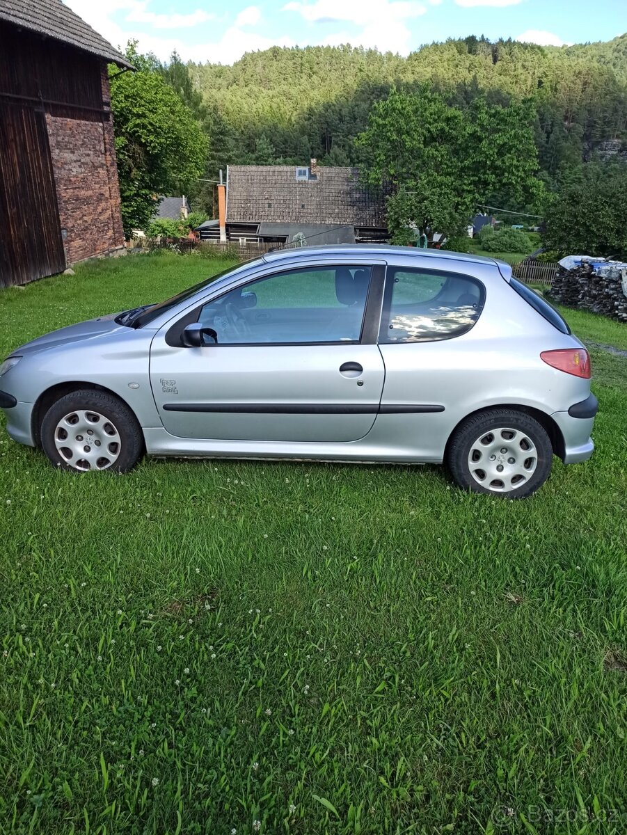 Peugeot 206 - 2