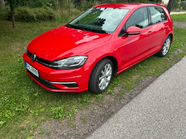 Volkswagen Golf VII 1.0tsi - 2