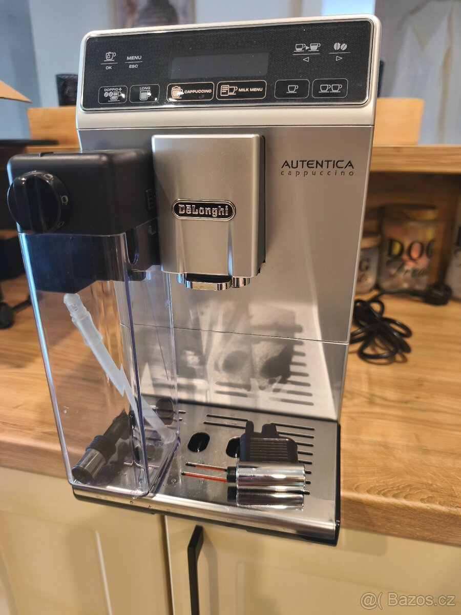 Kávovar DeLonghi - 2