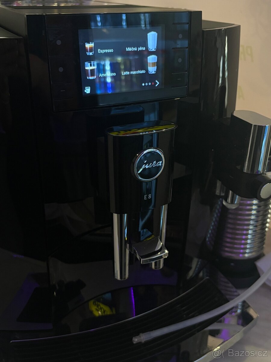 Jura e8 2026 automaticky kávovar - 2