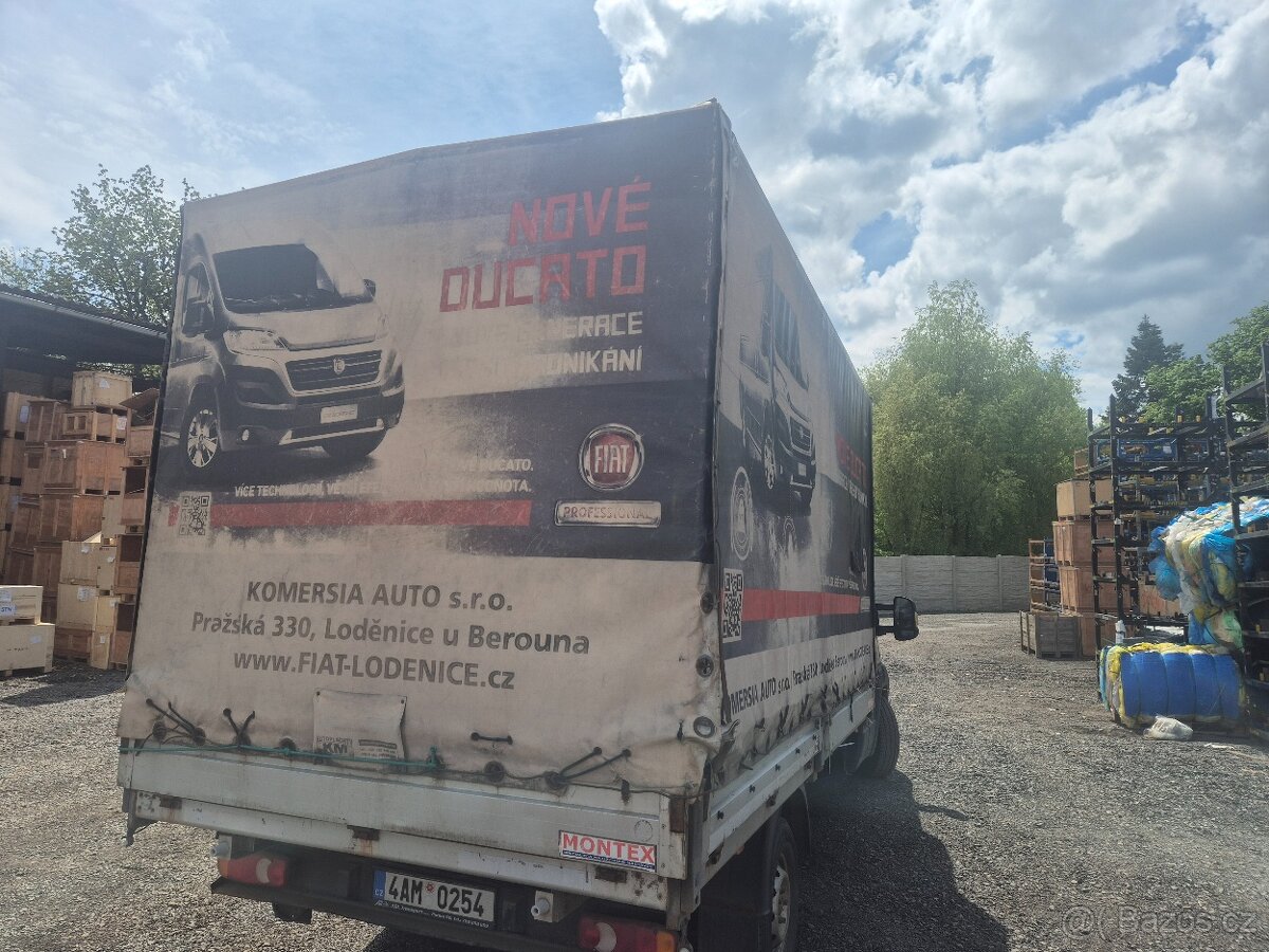 Prodám korbu s plachtou Montex - 2