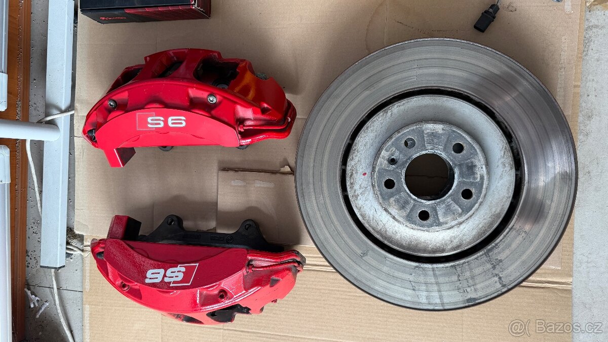Brzdy Brembo 6 pist třmeny / z Audi S6 - 2