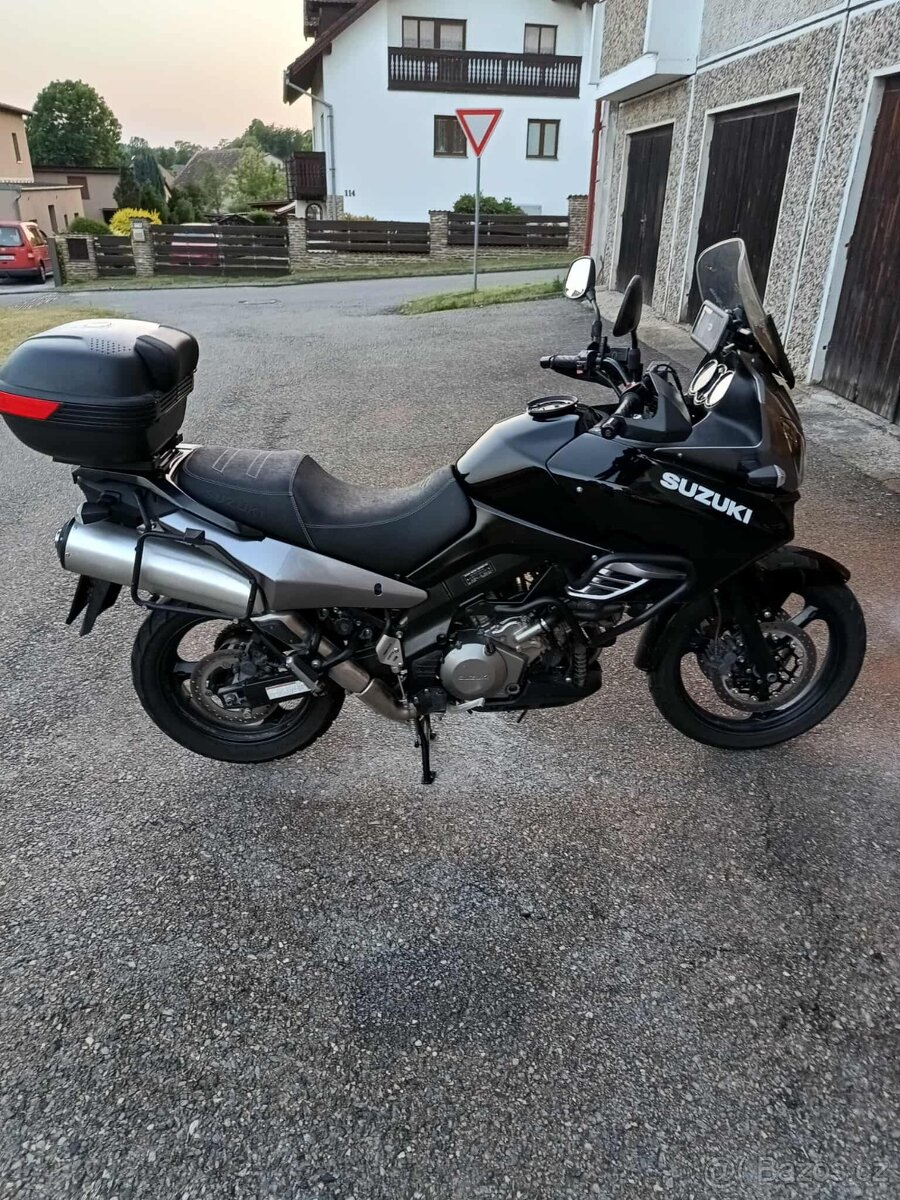 Suzuki DL1000 V-strom - 2