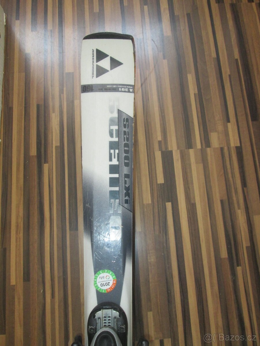Karvingové lyže - Fischer - 2