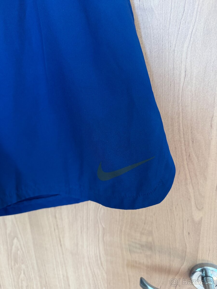 Sportovni kratasy Nike - 2
