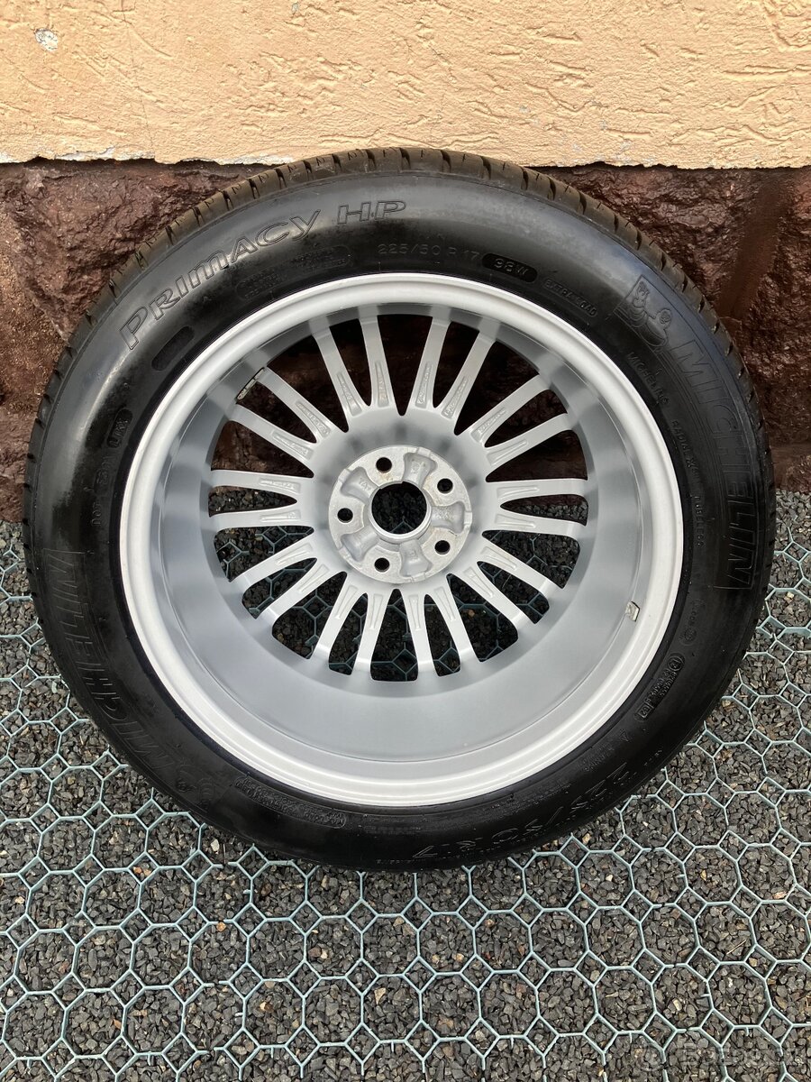 Alfa Romeo 159-originální disk 17” - 2
