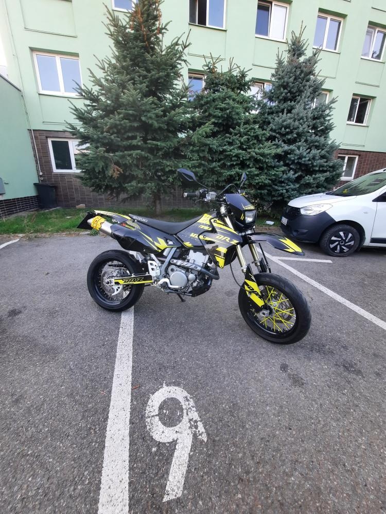 Suzuki DRZ 400 SM, Akrapovič - 2