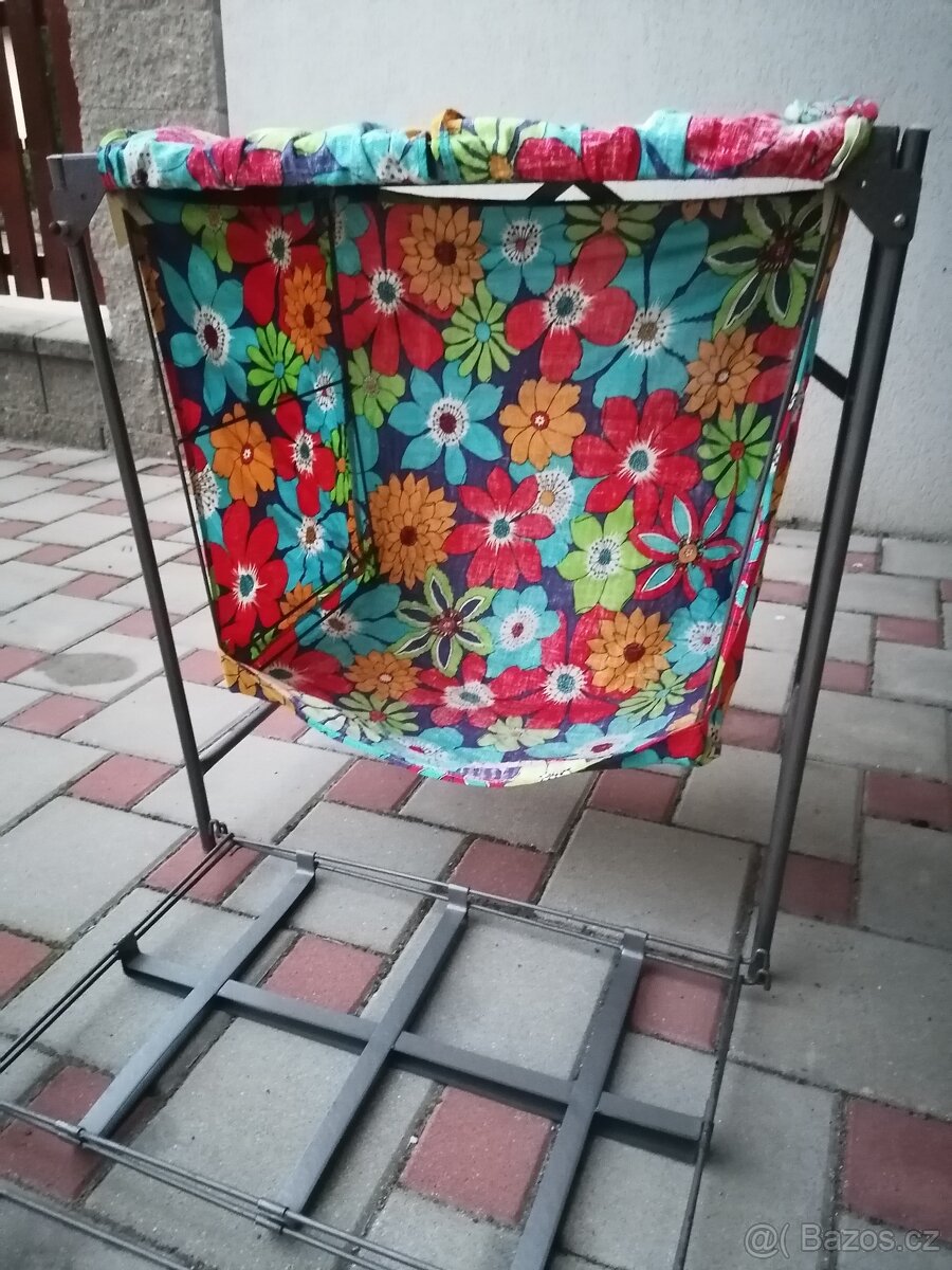 Dobový kuchyňský kempový rozkládací stolek - 2