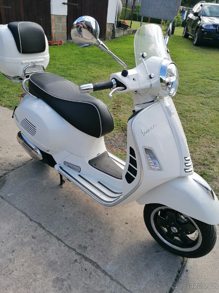VESPA GTS 125 SUPER - 2