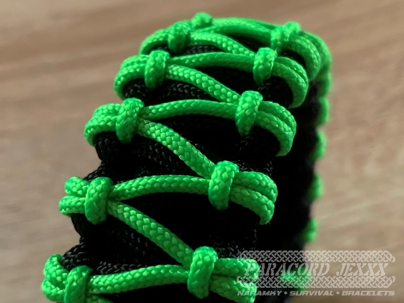 Paracord náramek (19,5 cm) black - neon - 2