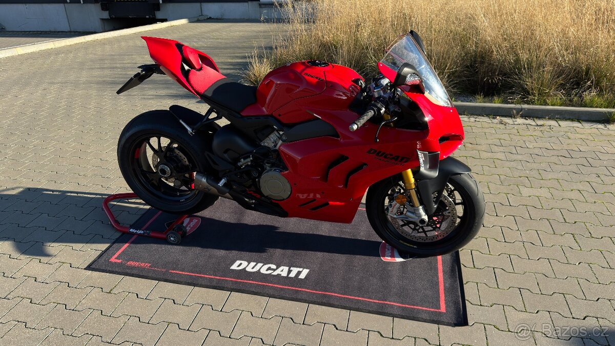 Ducati Panigale V4s - 2