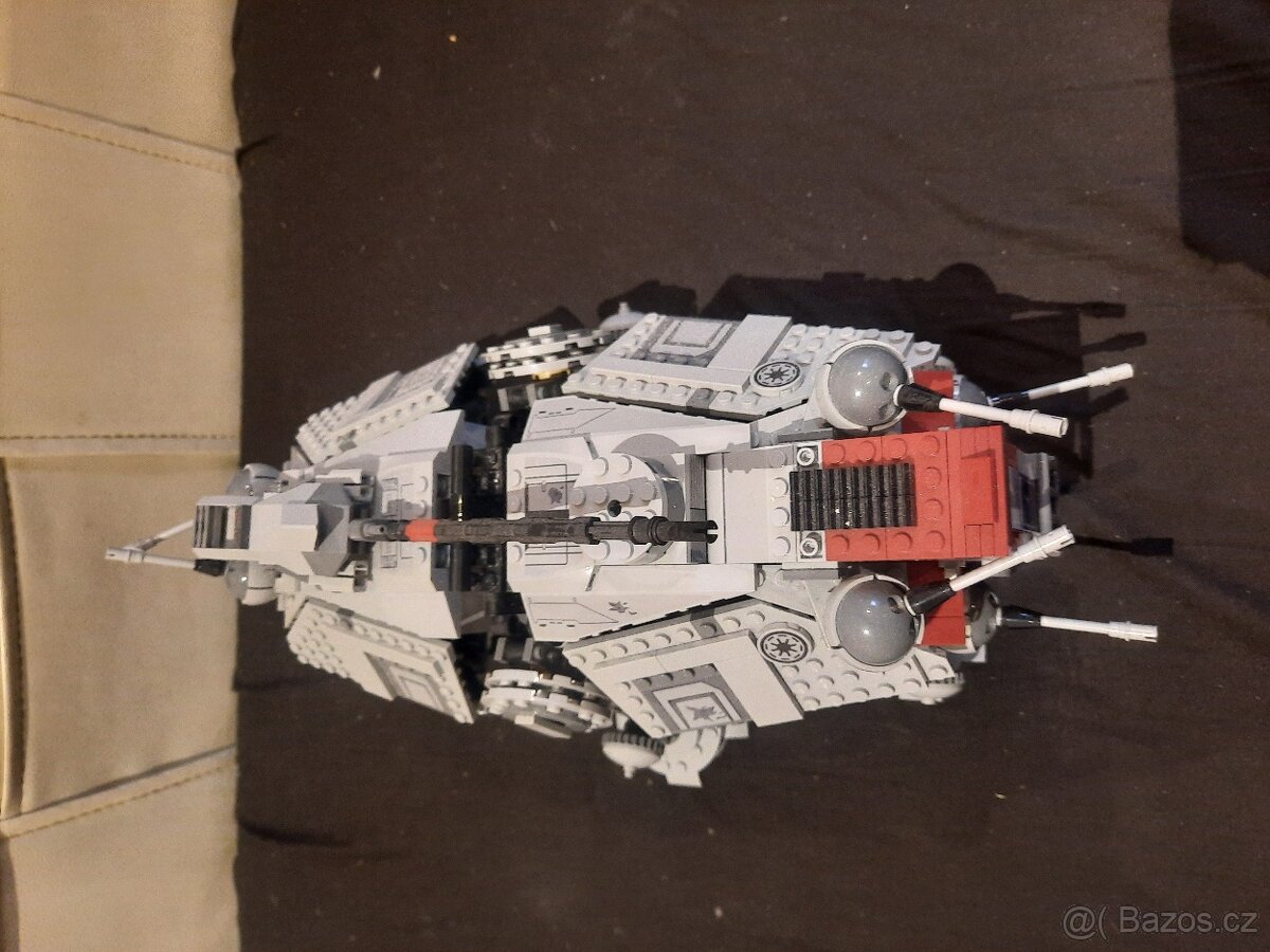 Vánoční sleva - Lego Star Wars AT-TE - 2