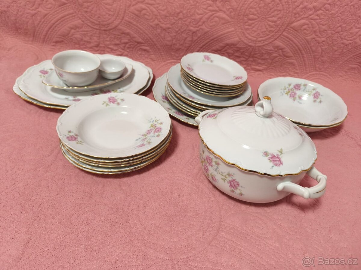 Sběratelská sada jídelního porcelánu - 2