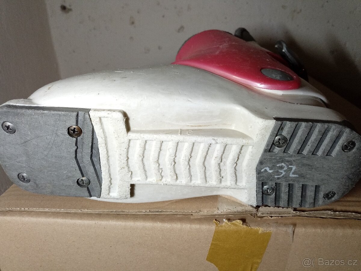 Dětské lyžáky TecnoPro vel 32 - 2