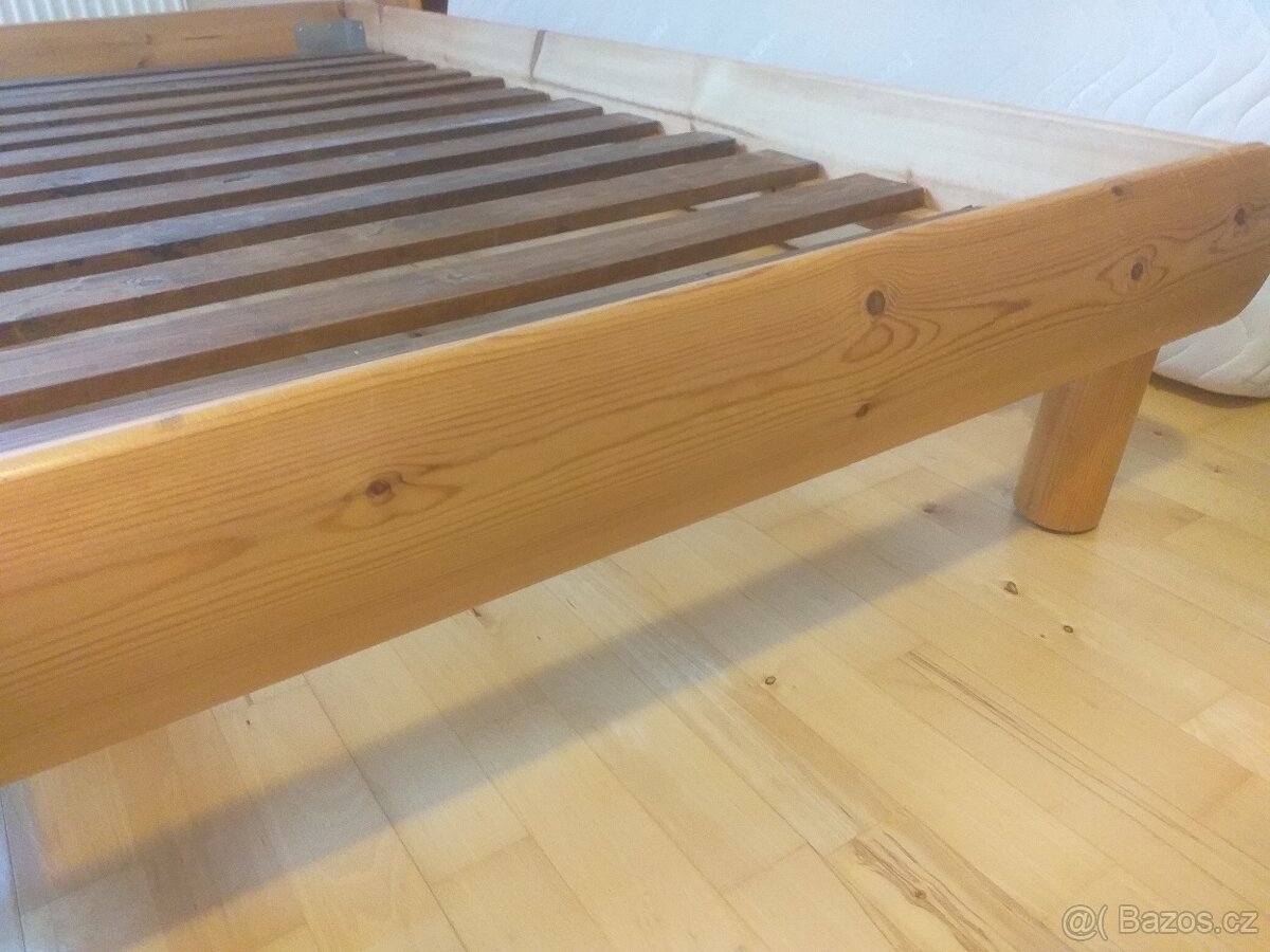 Postel manželská 180x200 dřevěné - 2